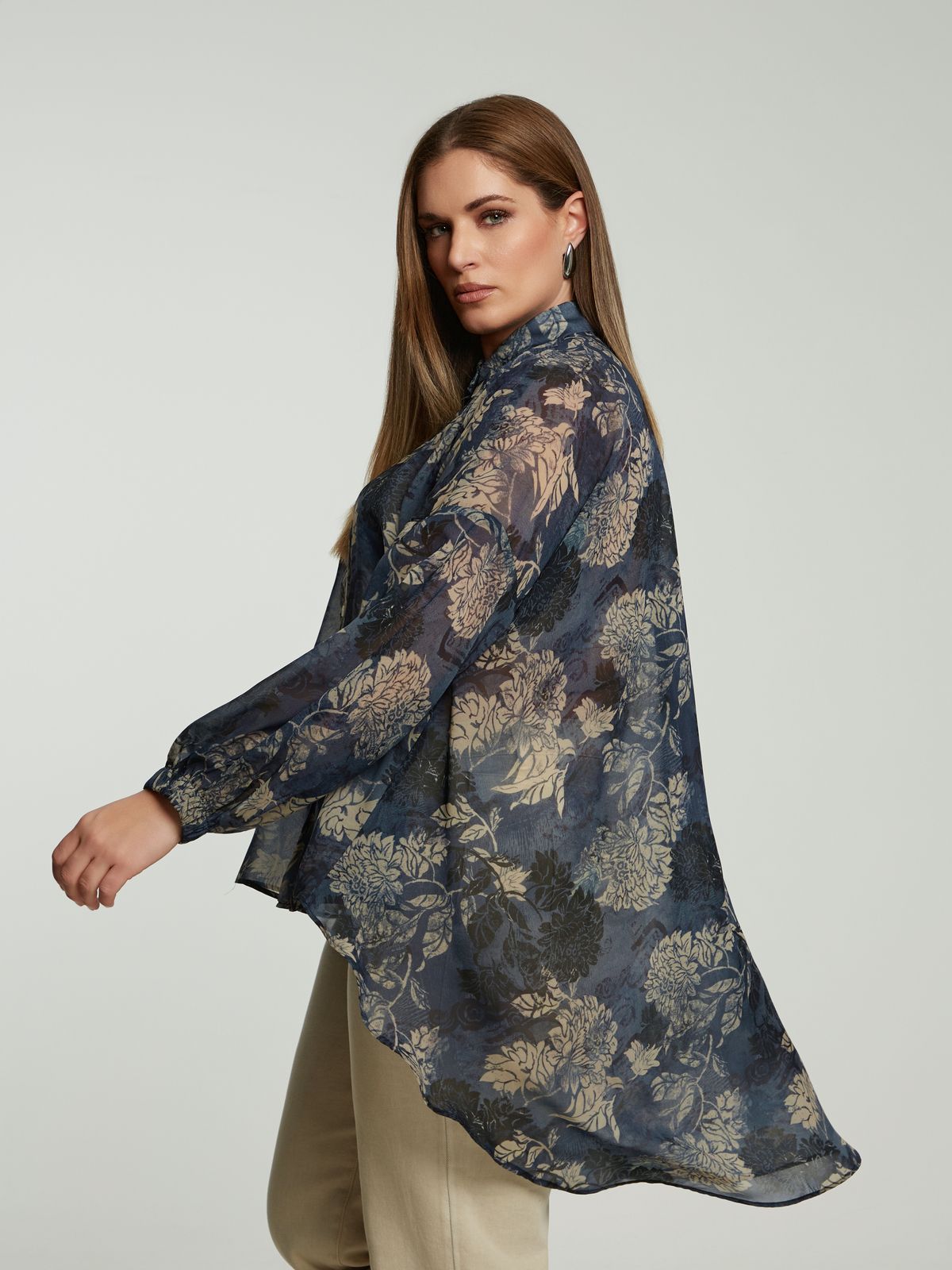 Floral sheer shirt with dipped back