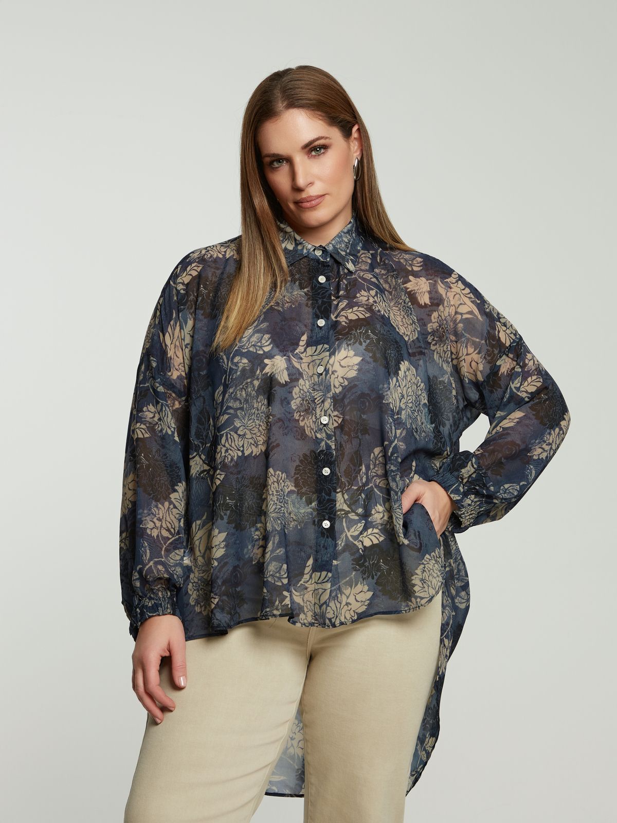 Floral sheer shirt with dipped back
