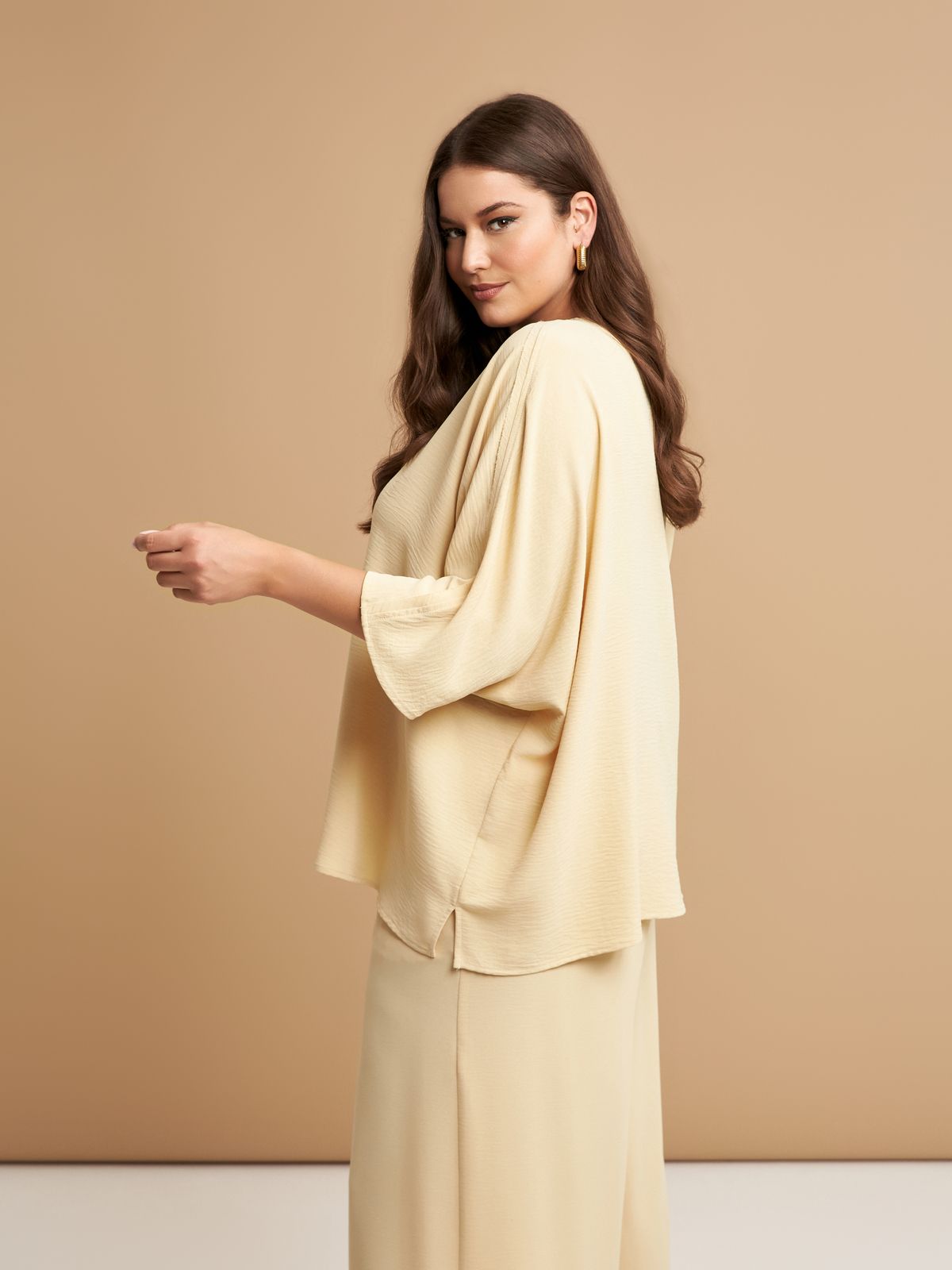 Airwashed crepe V-neck shirt
