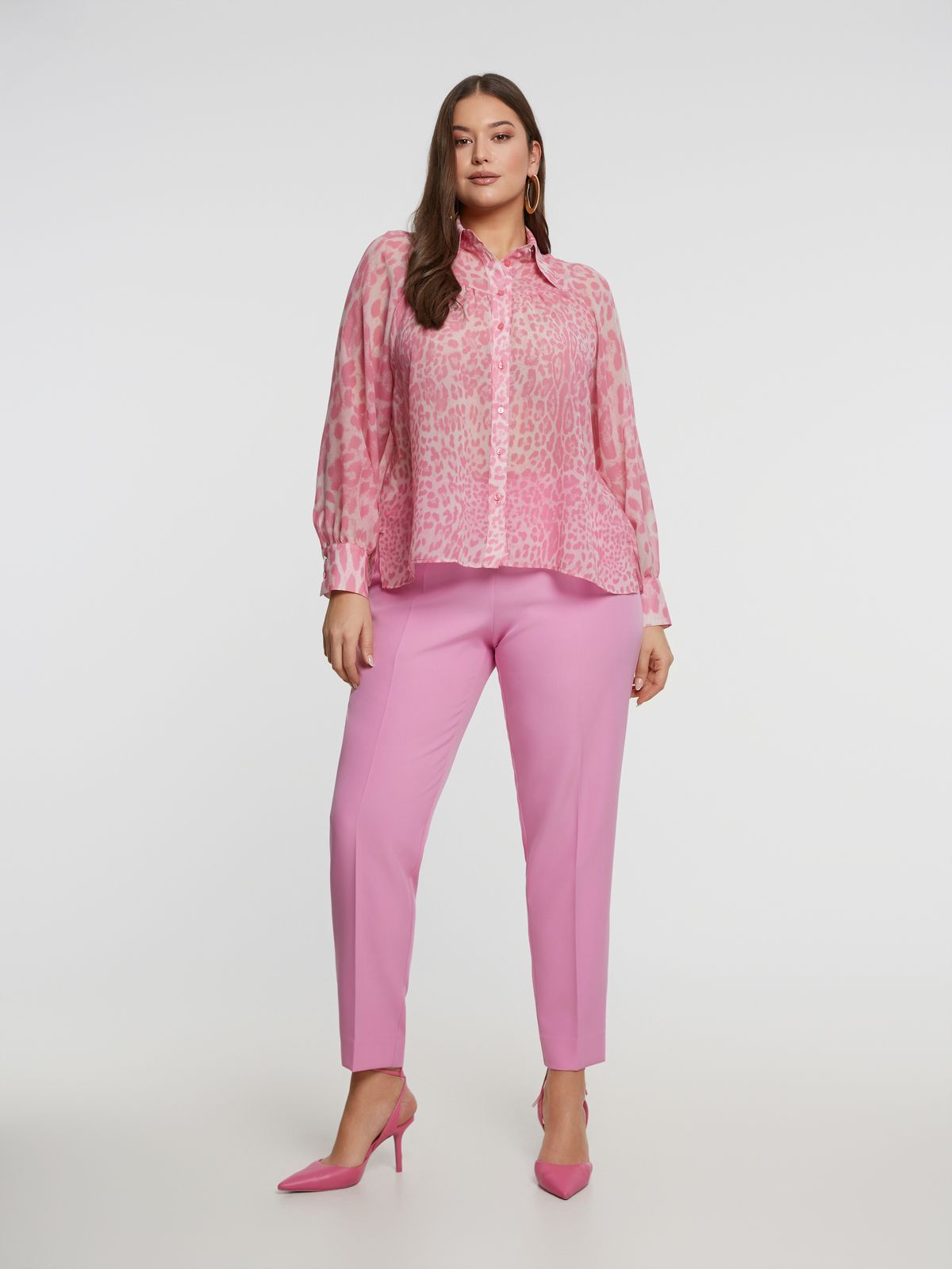 Ruffled button-up shirt in animal print