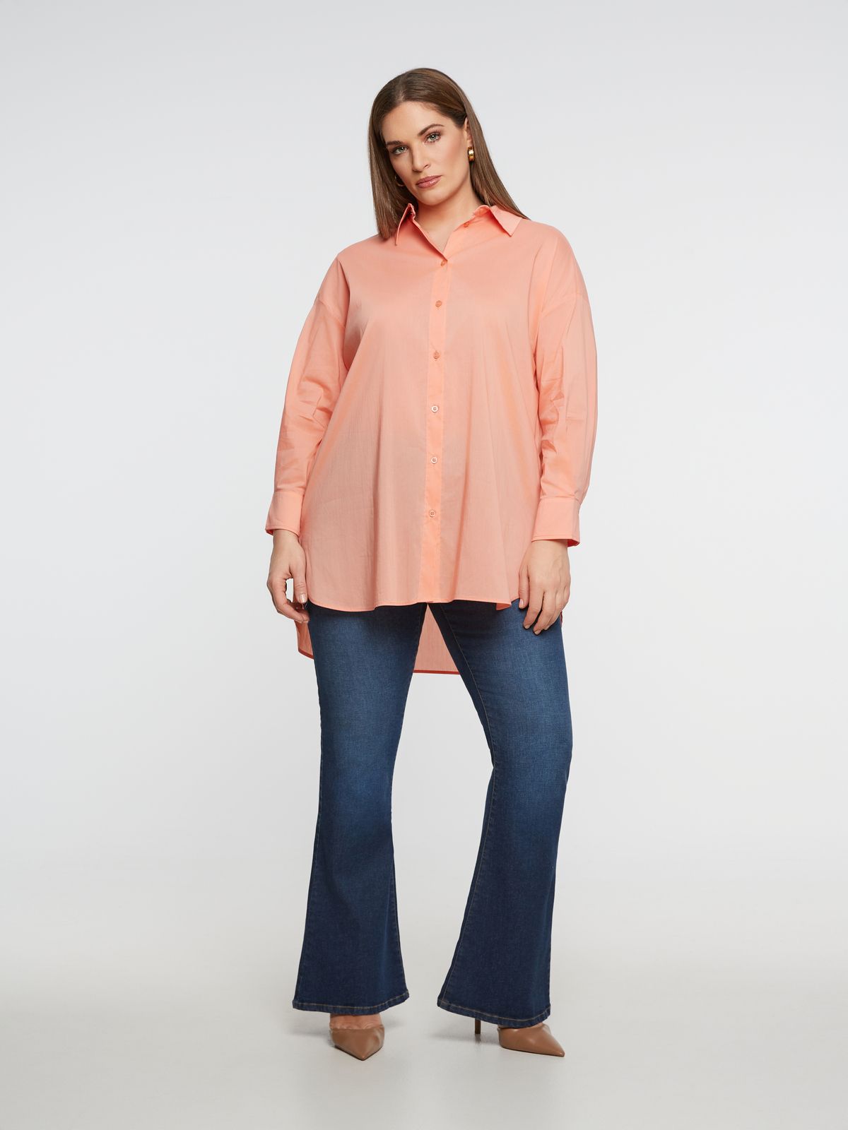 Basic oversized cotton shirt