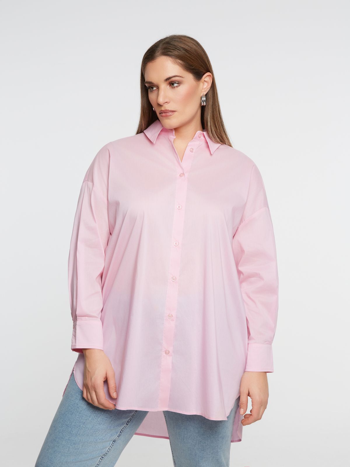 Basic oversized cotton shirt