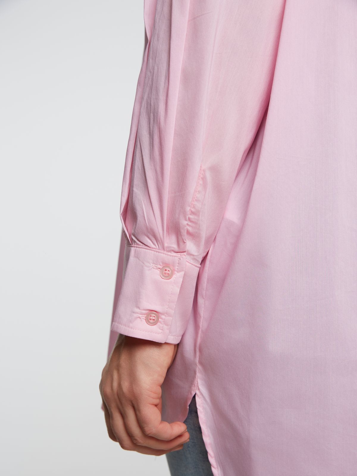 Basic oversized cotton shirt