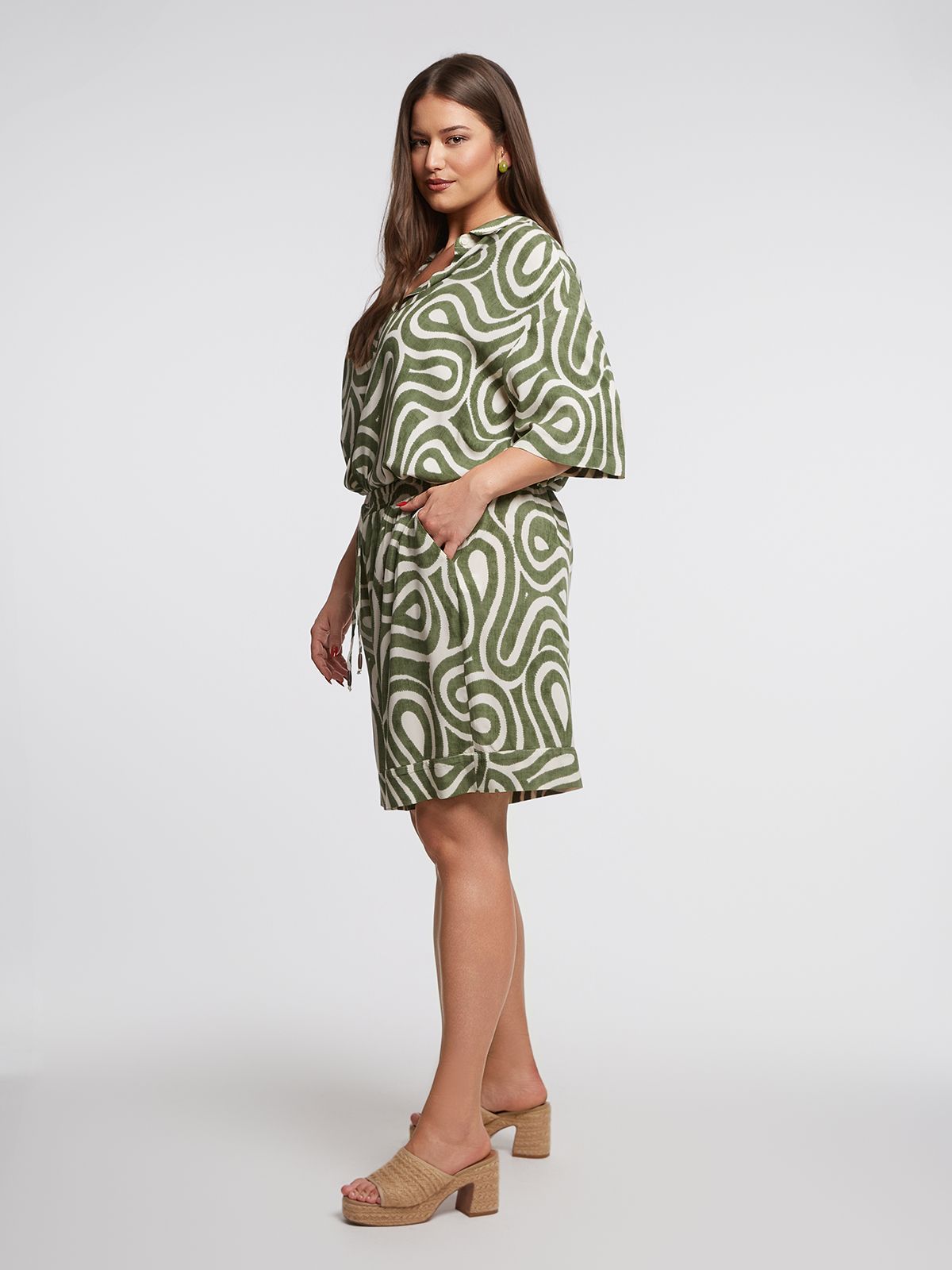 Printed relaxed-fit viscose shorts with drawstring waist