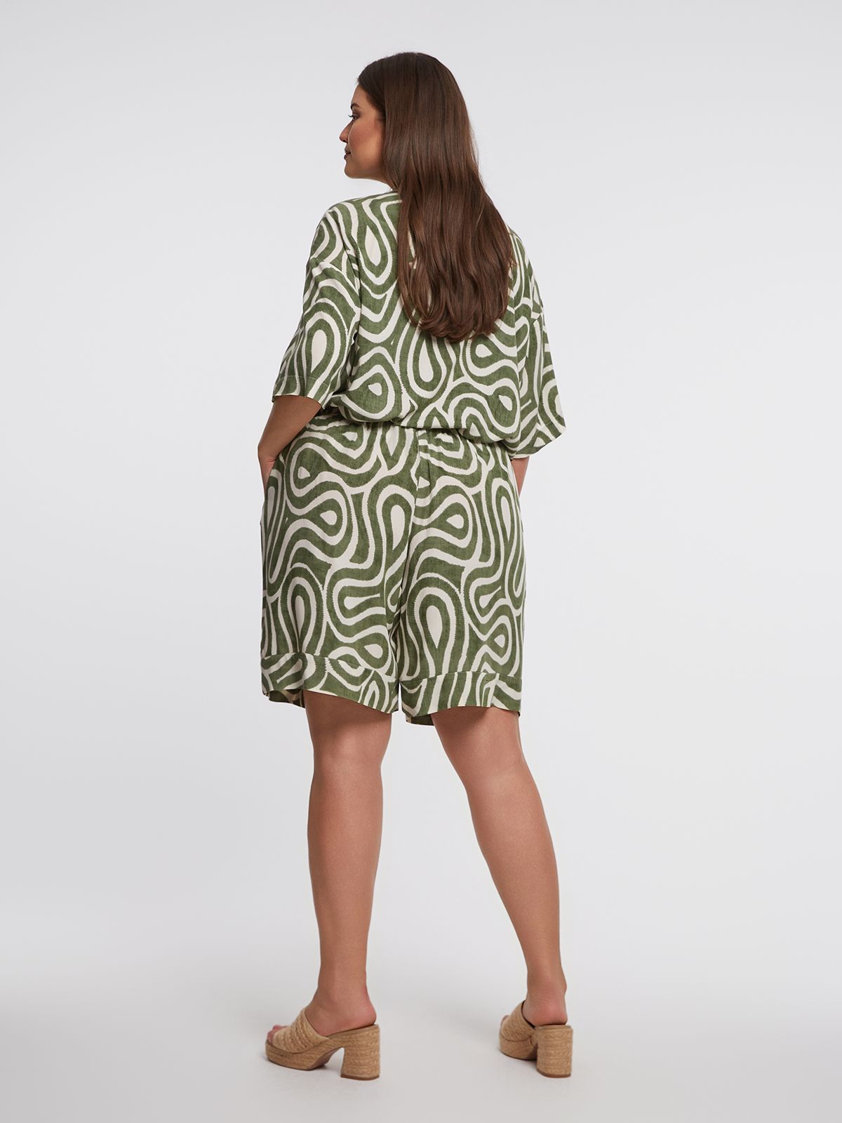 Printed relaxed-fit viscose shorts with drawstring waist