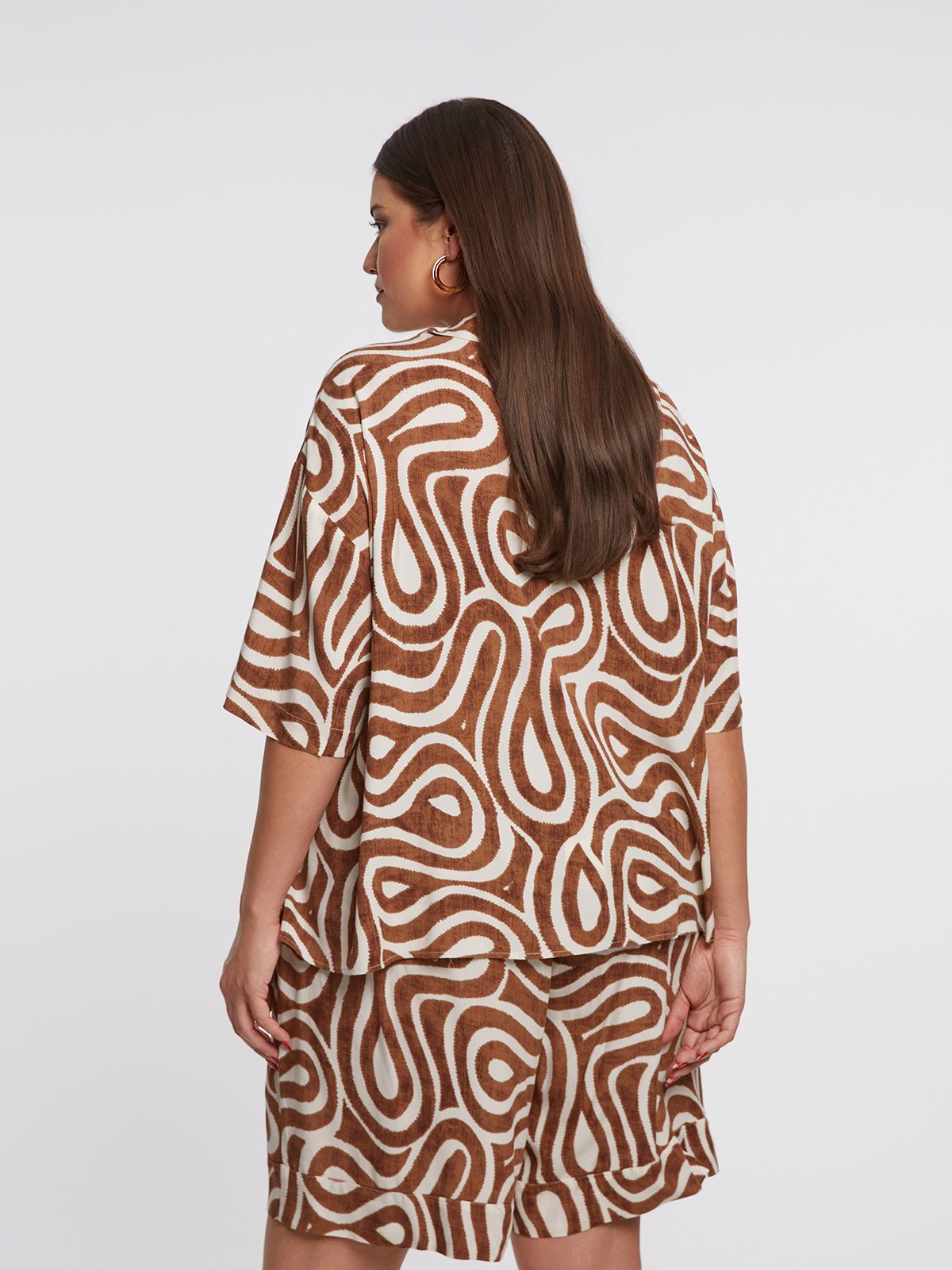 Printed short-sleeve viscose shirt