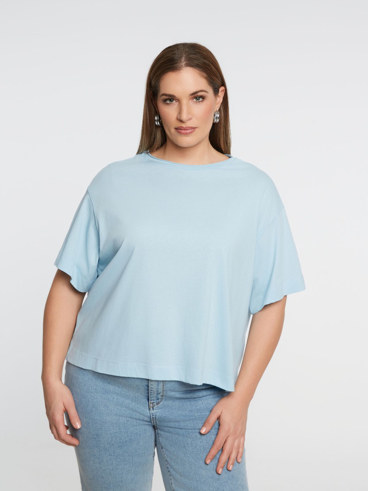 Relaxed fit basic cotton t-shirt