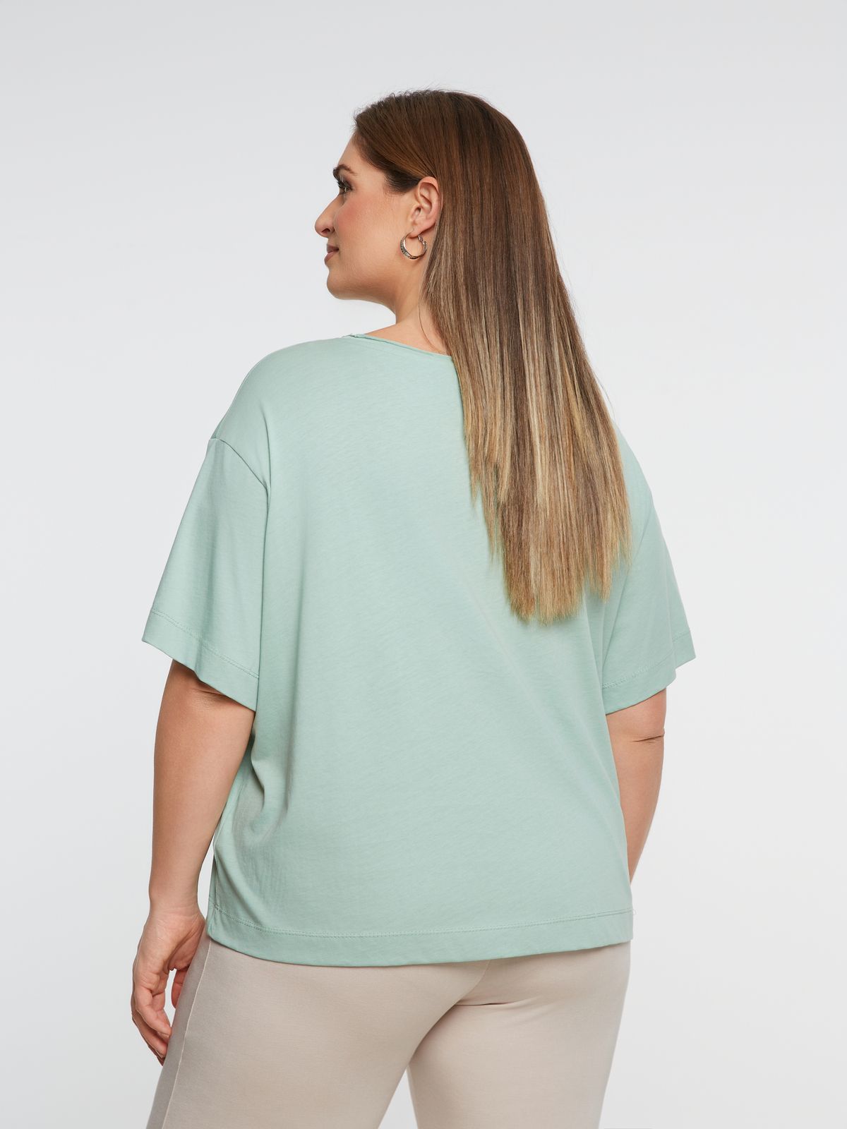 Relaxed fit basic cotton t-shirt