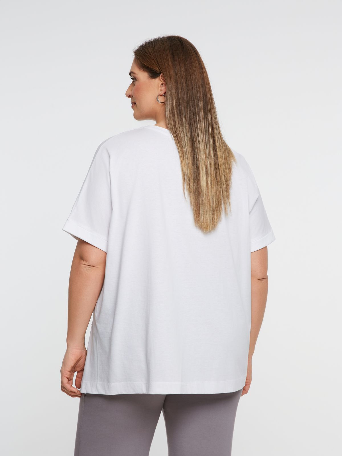 Relaxed fit cotton t-shirt with split hem