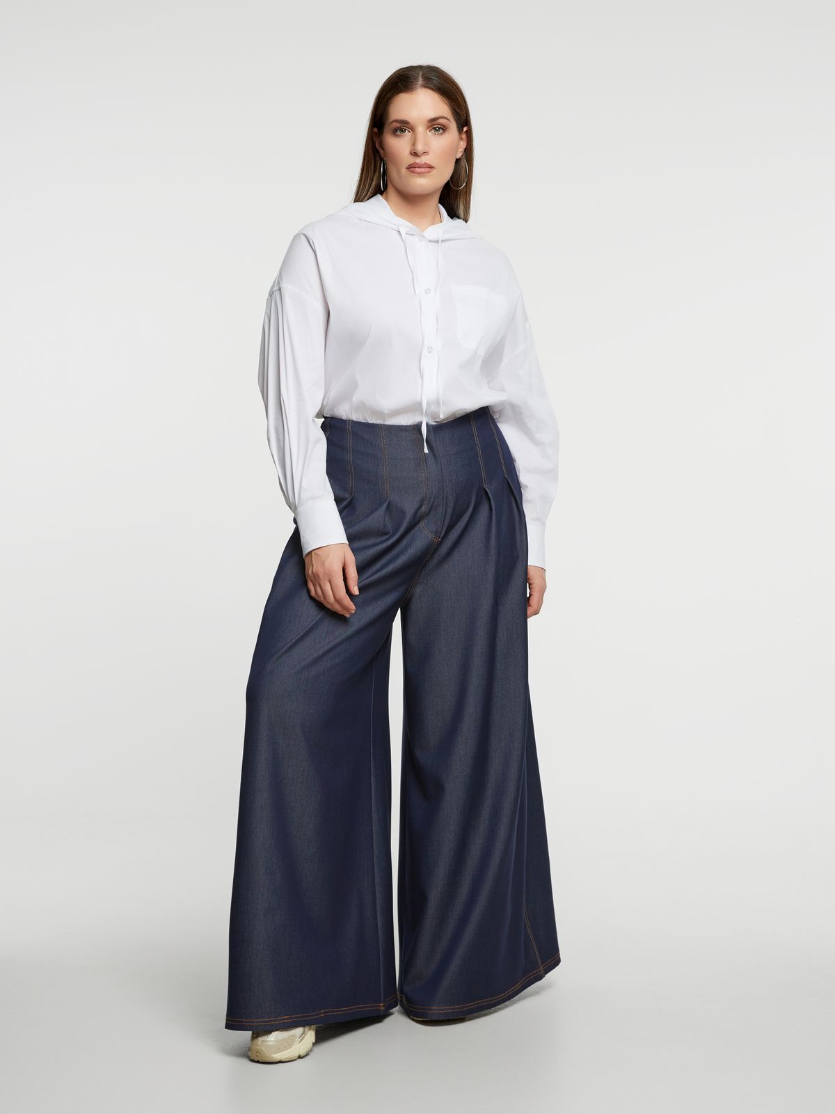 Relaxed hooded cotton shirt