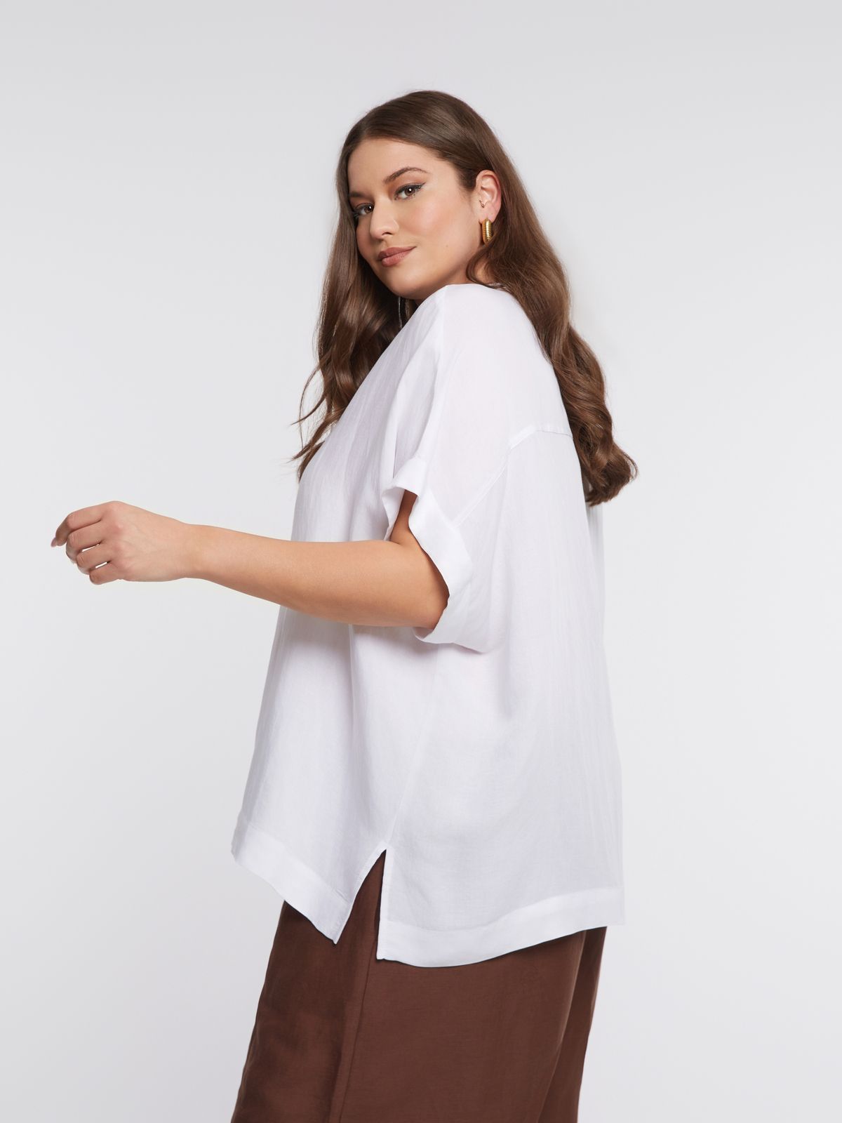 Relaxed linen-blend boxy shirt with mandarin collar 
