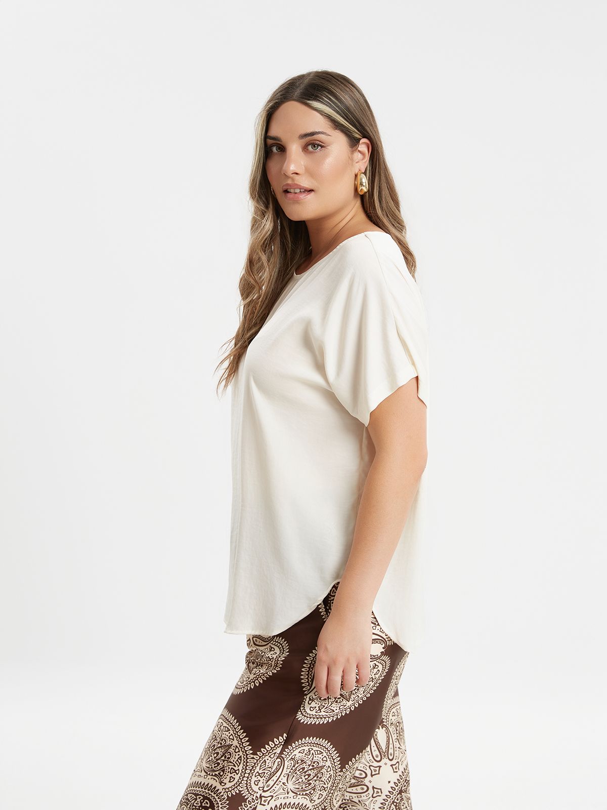Round-neck satin top
