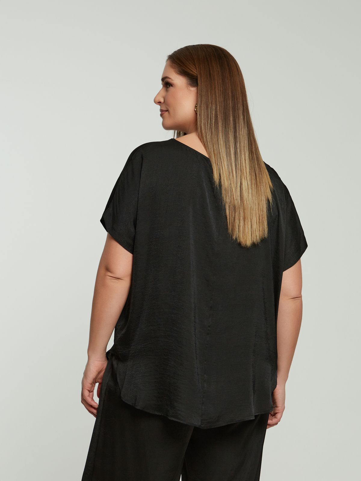 Round-neck satin top