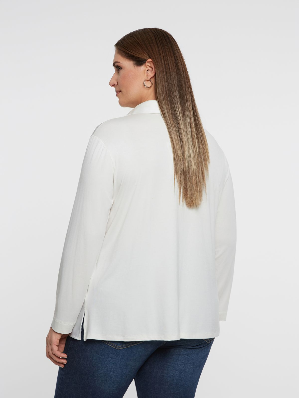 Satin-front collar blouse