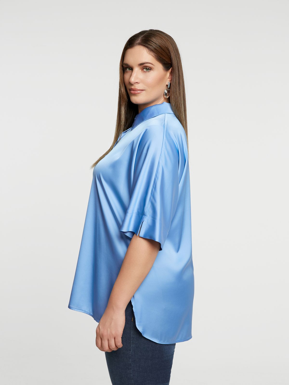 Satin short-sleeve shirt