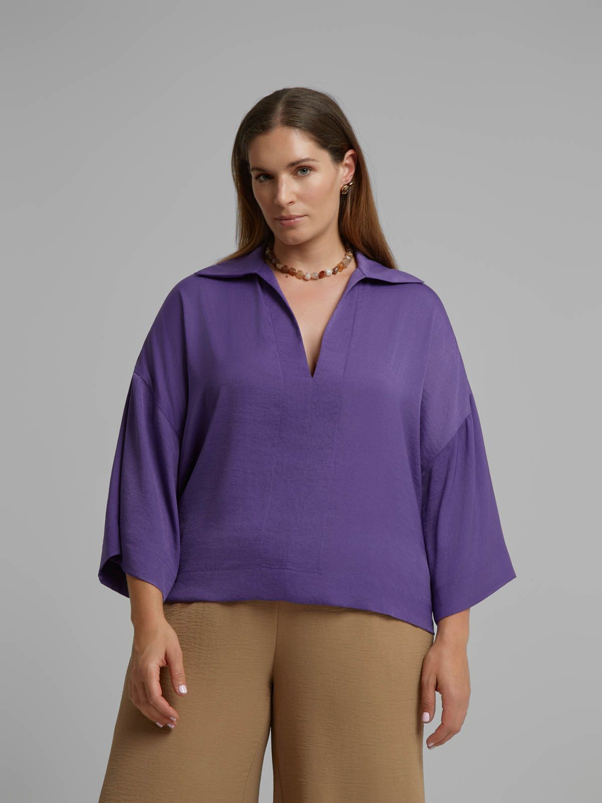 Satin V-neck blouse with point collar