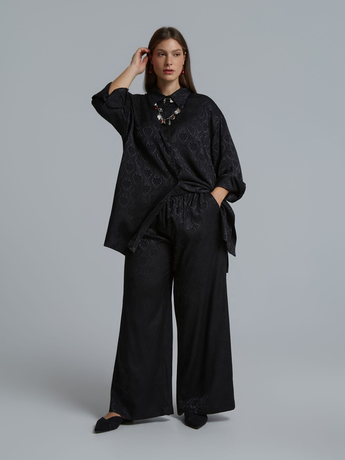 Satin wide-leg trousers with baroque print