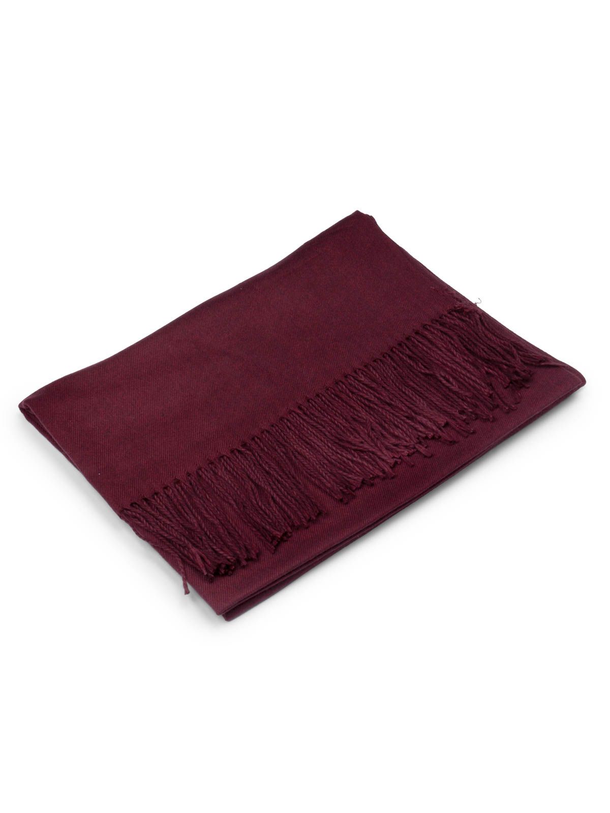 Warm scarf with fringe detail