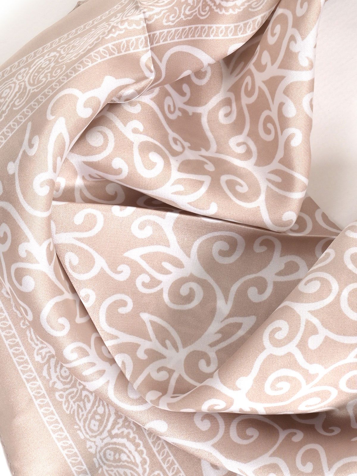 Paisley print scarf