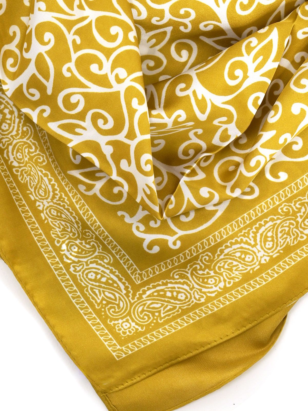 Paisley print scarf