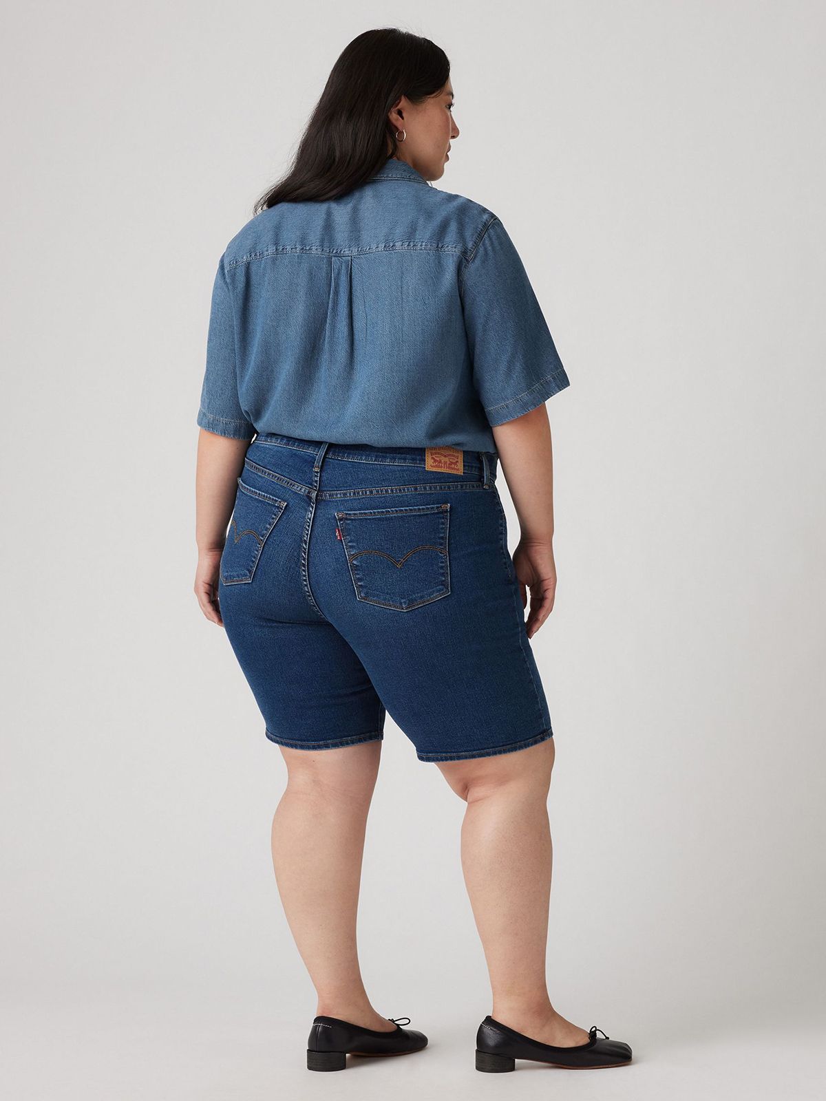 Shaping Bermuda Shorts