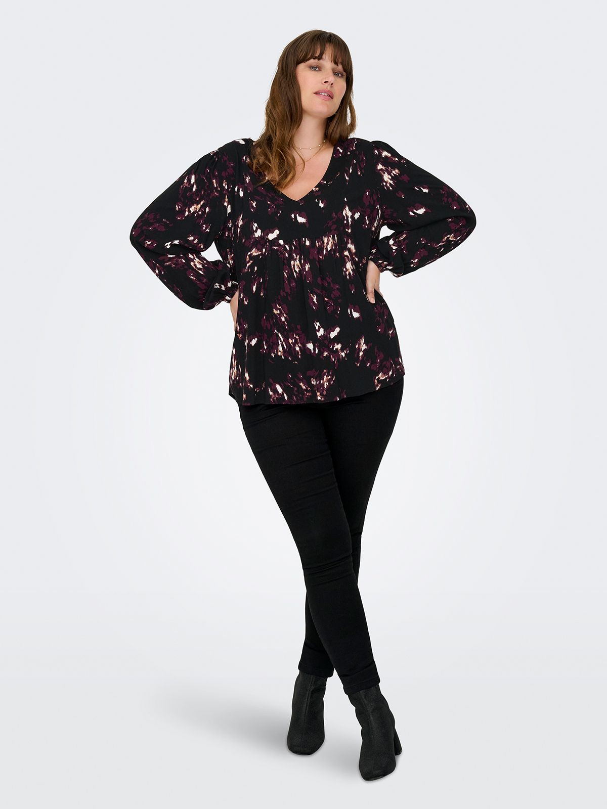Carindigo V-neck top