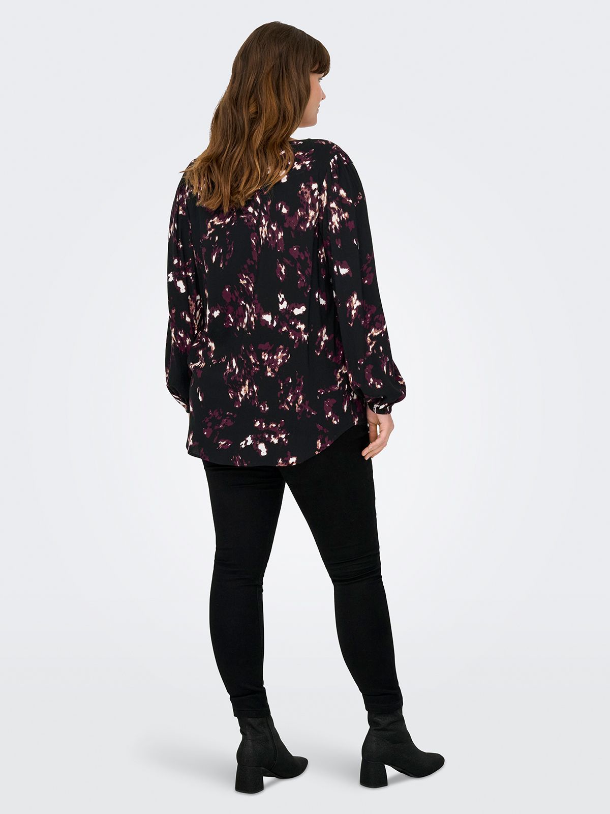 Carindigo V-neck top