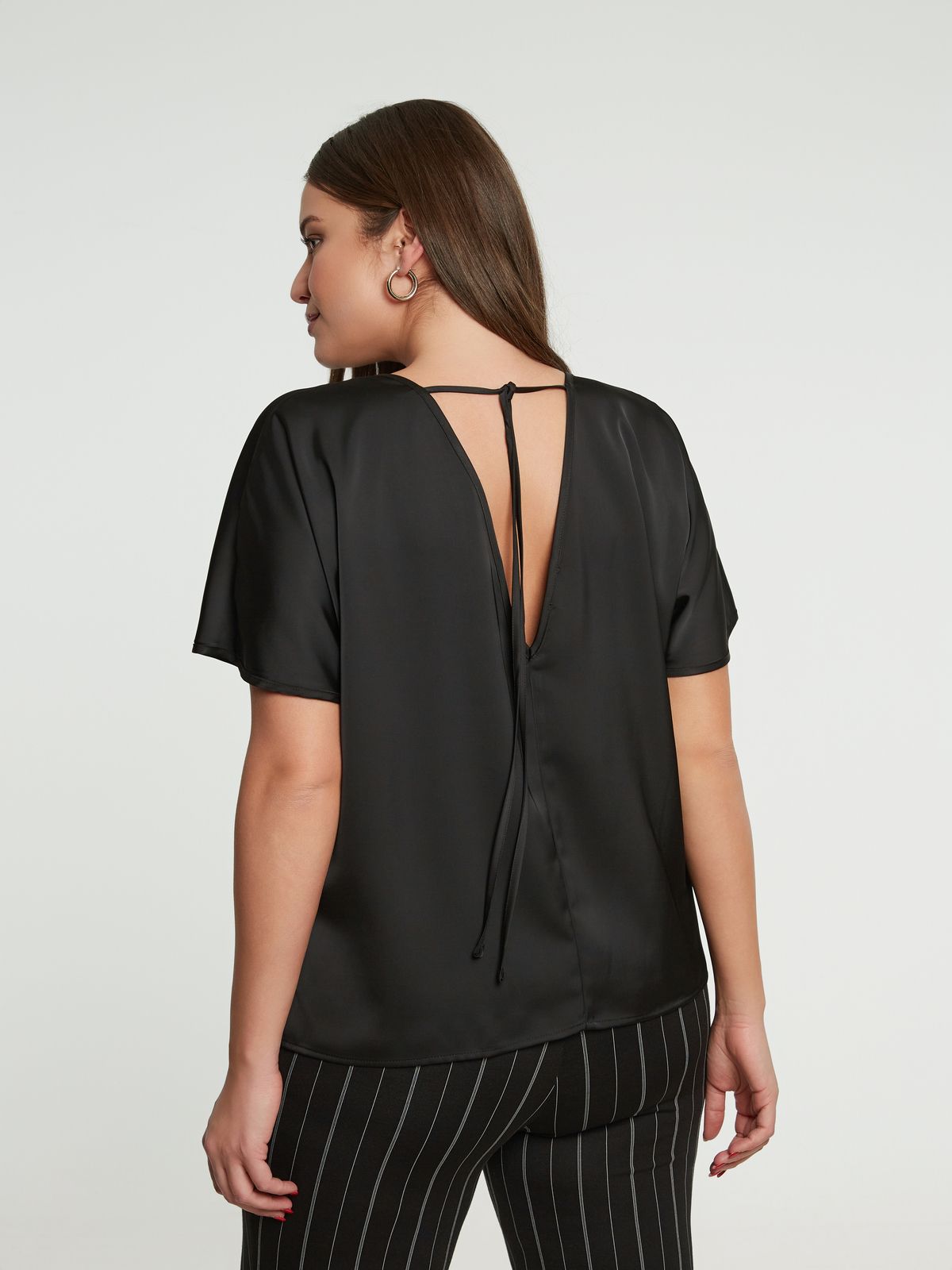 Short-sleeve satin blouse with back ties
