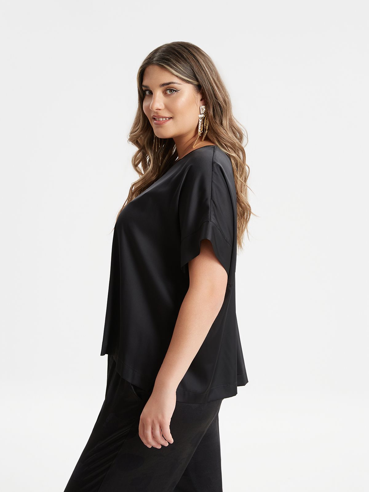 Short-sleeve satin blouse