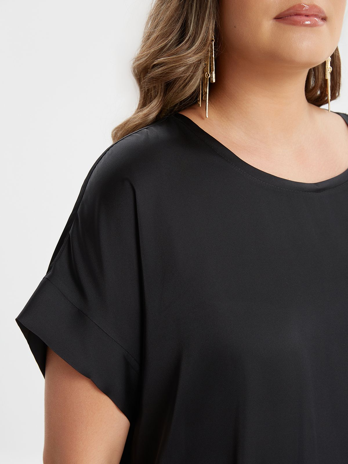 Short-sleeve satin blouse
