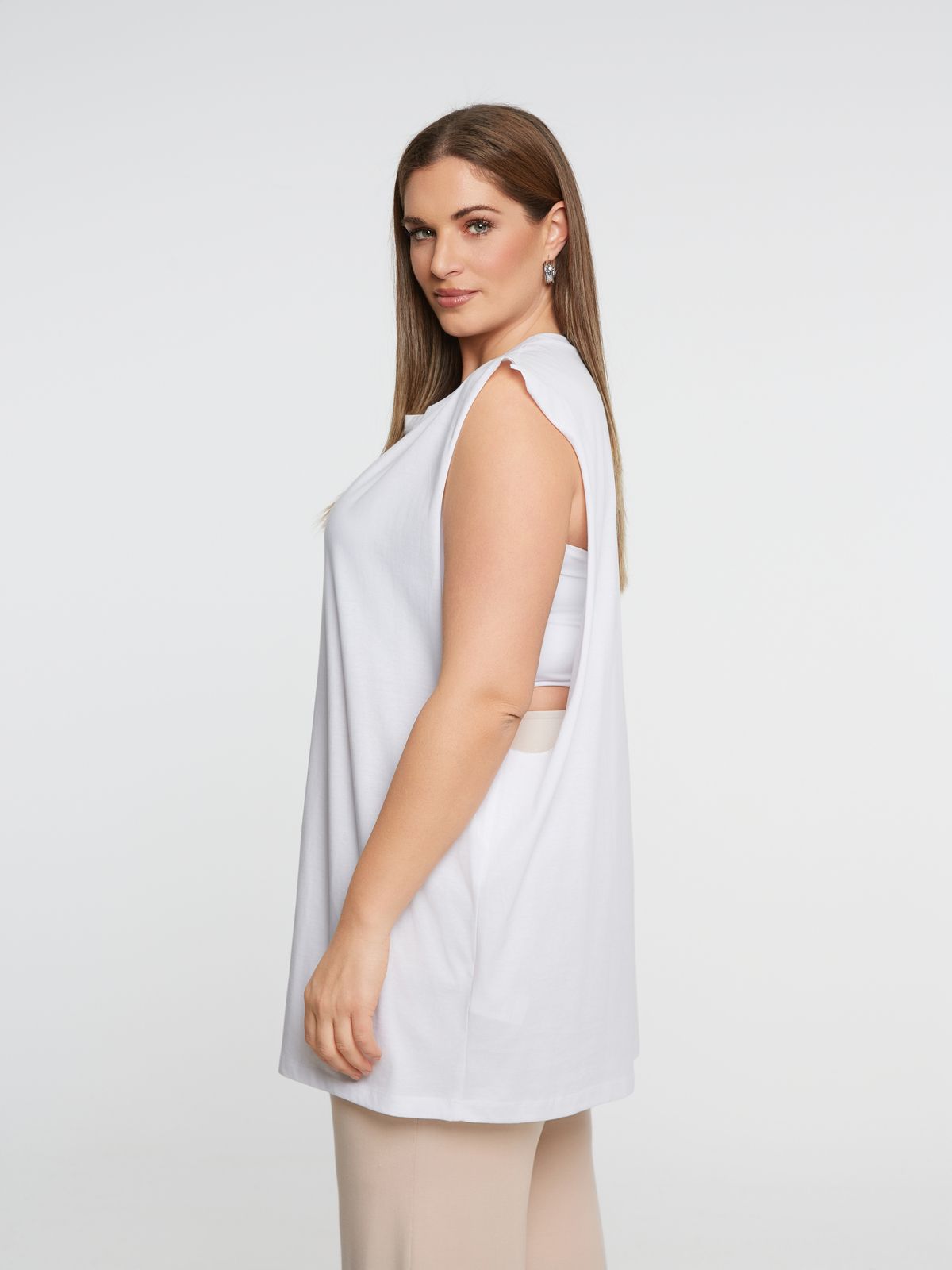 Sleeveless basic cotton tunic top
