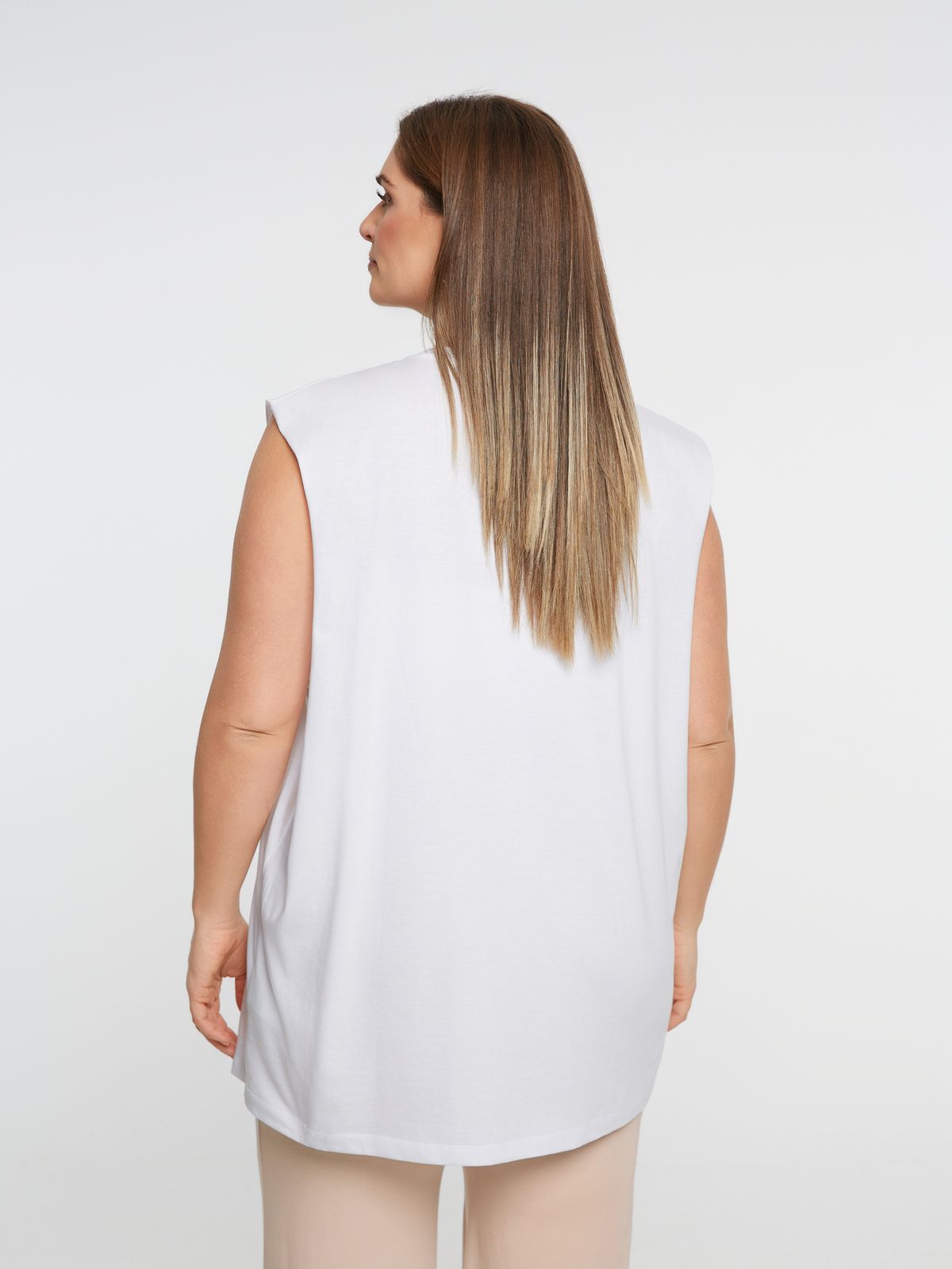 Sleeveless basic cotton tunic top