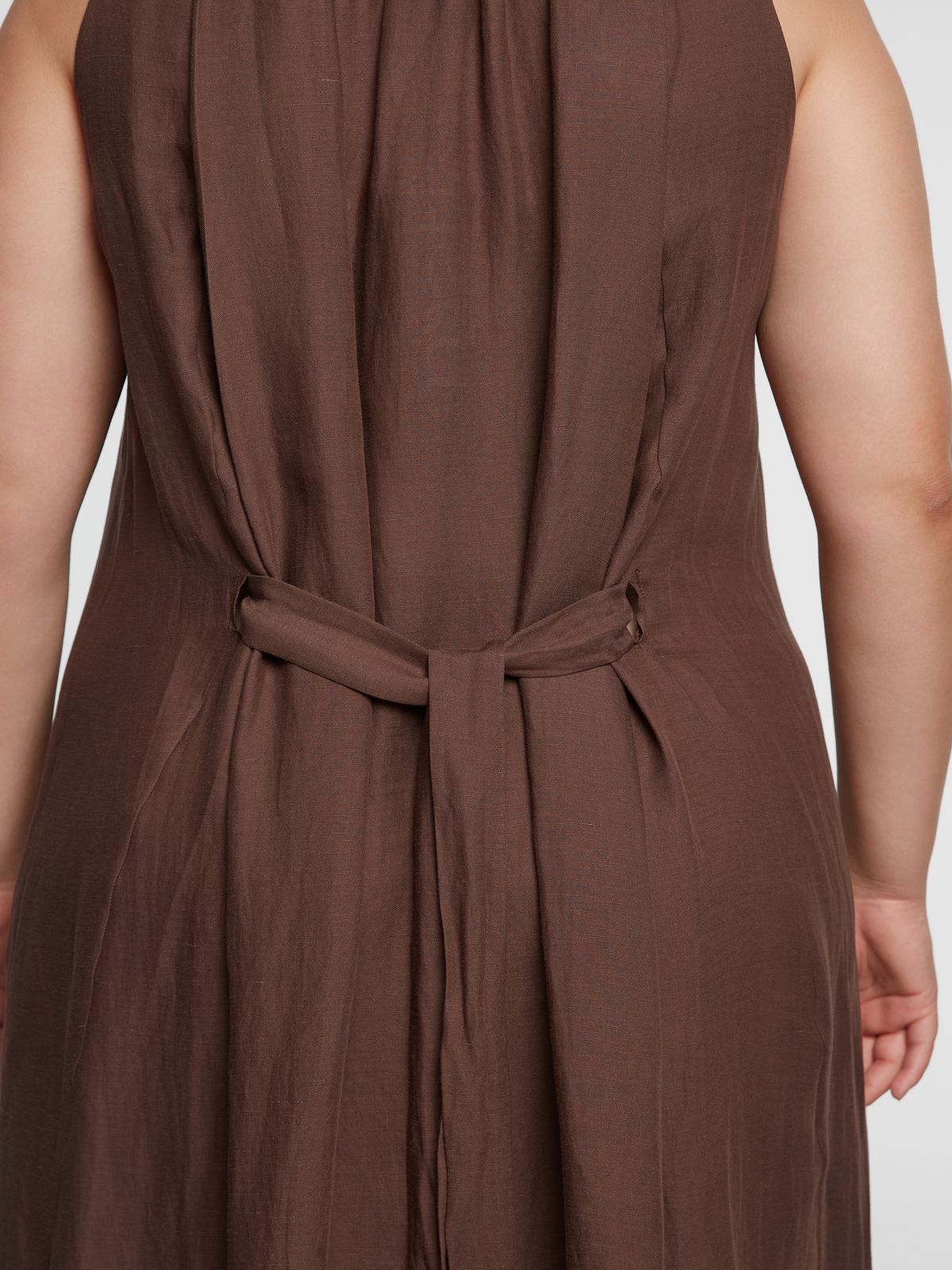 Sleeveless belted viscose/linen midi dress
