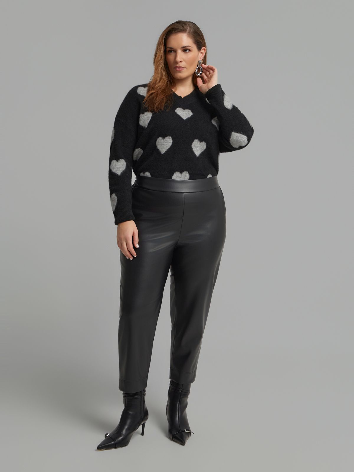 Slim faux leather pants