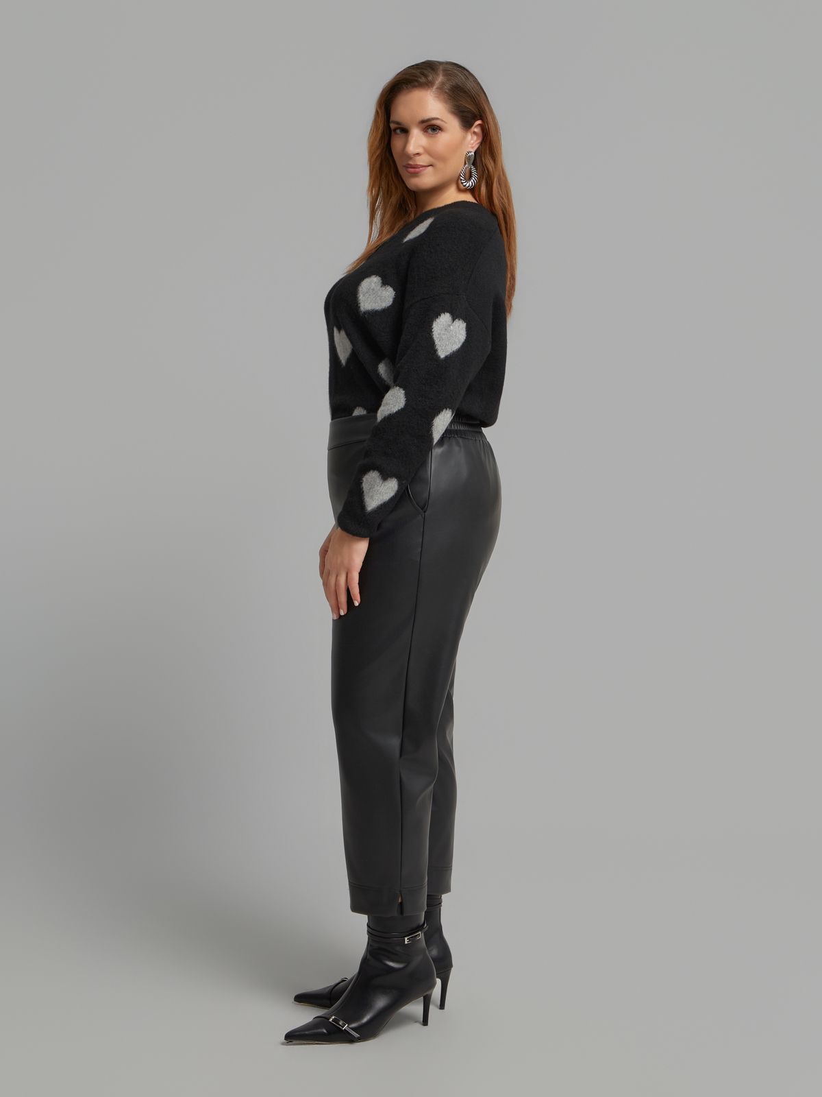 Slim faux leather pants