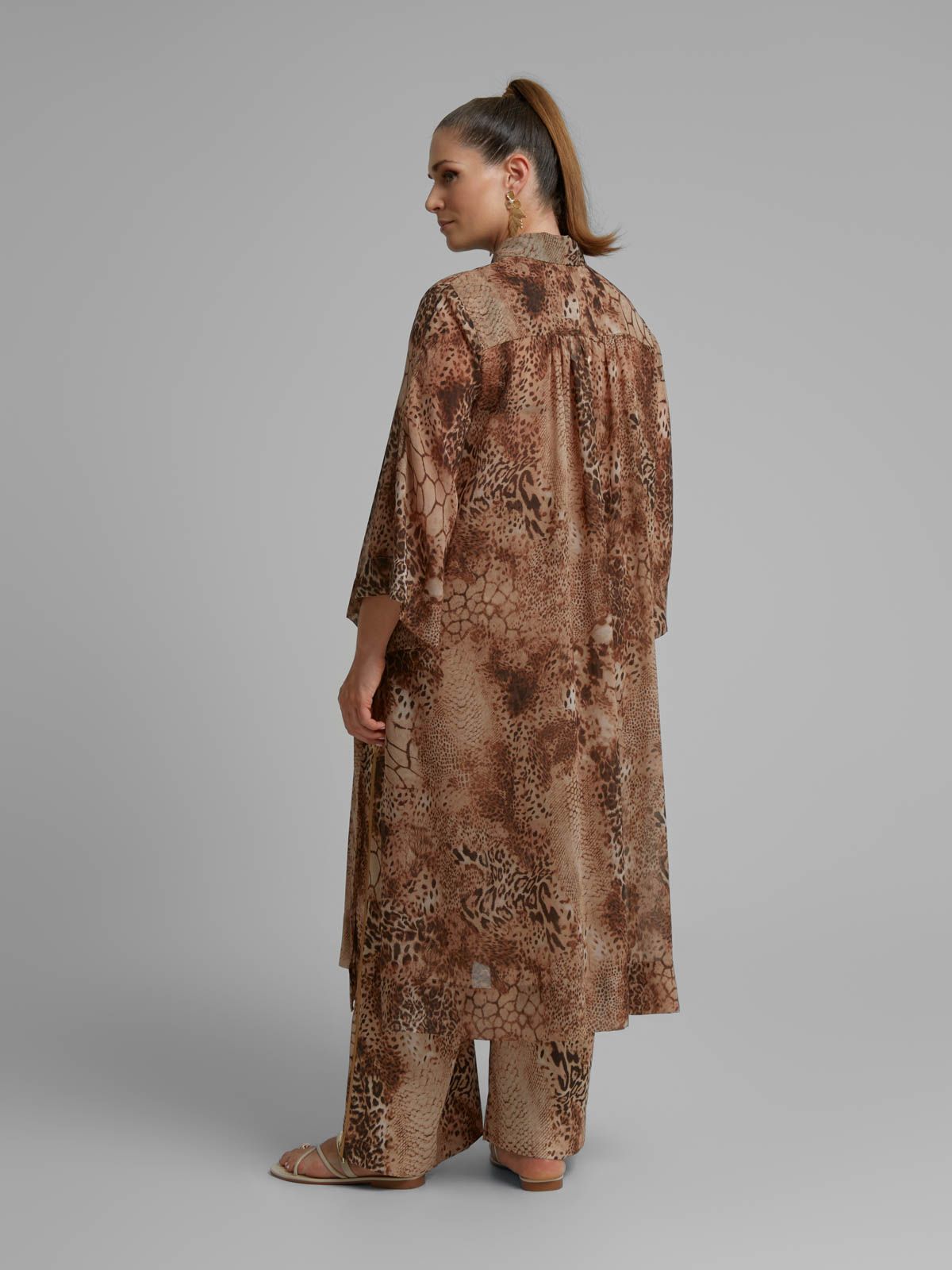 Snake print chiffon long shirt