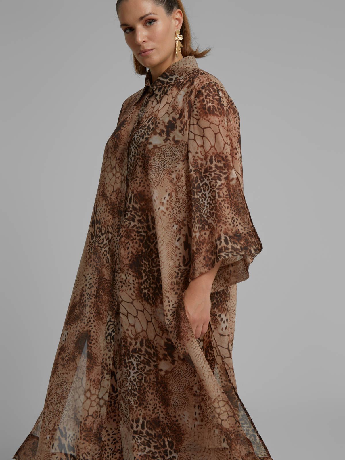 Snake print chiffon long shirt