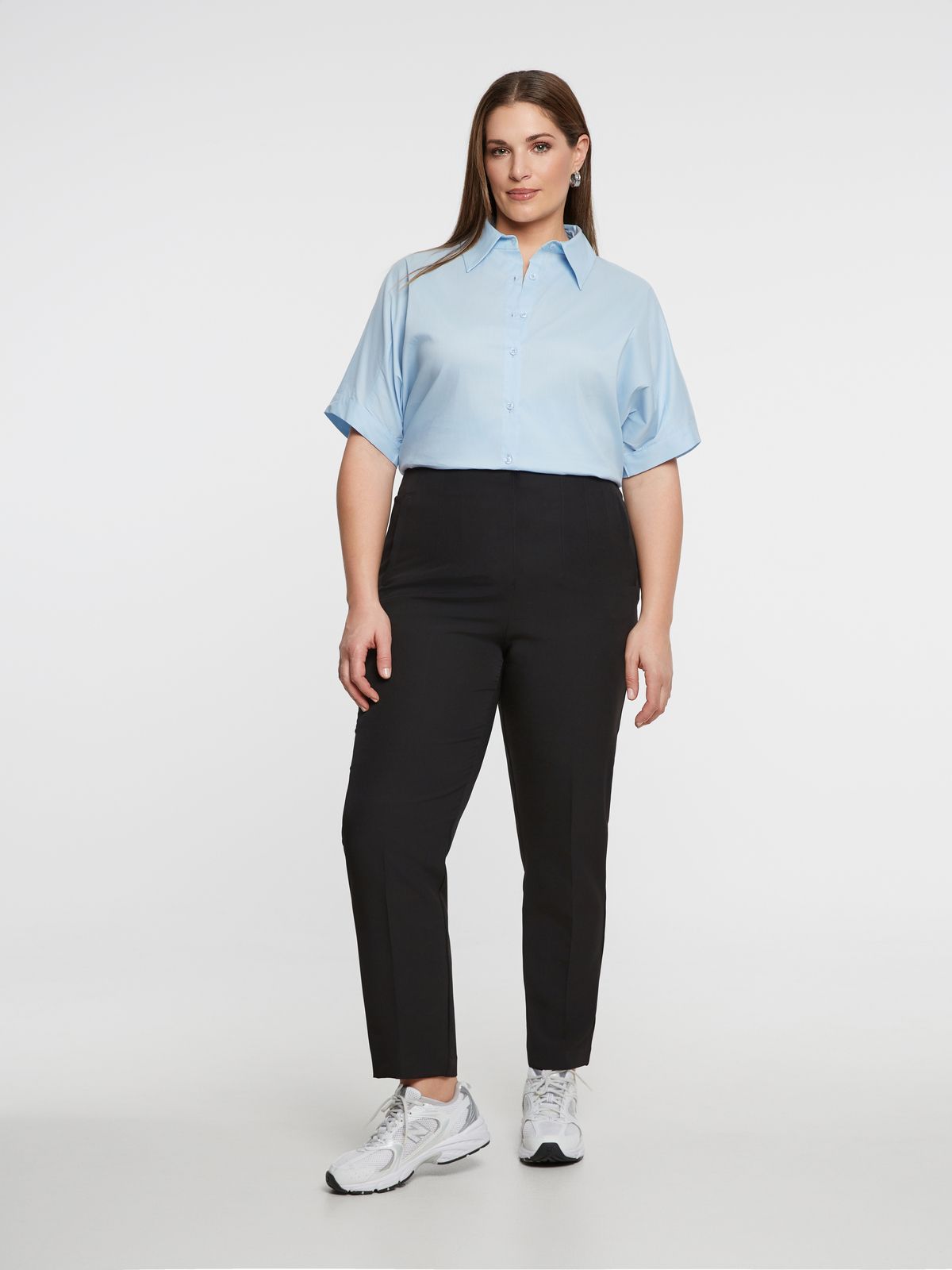 Sophie tailored cigarette pants