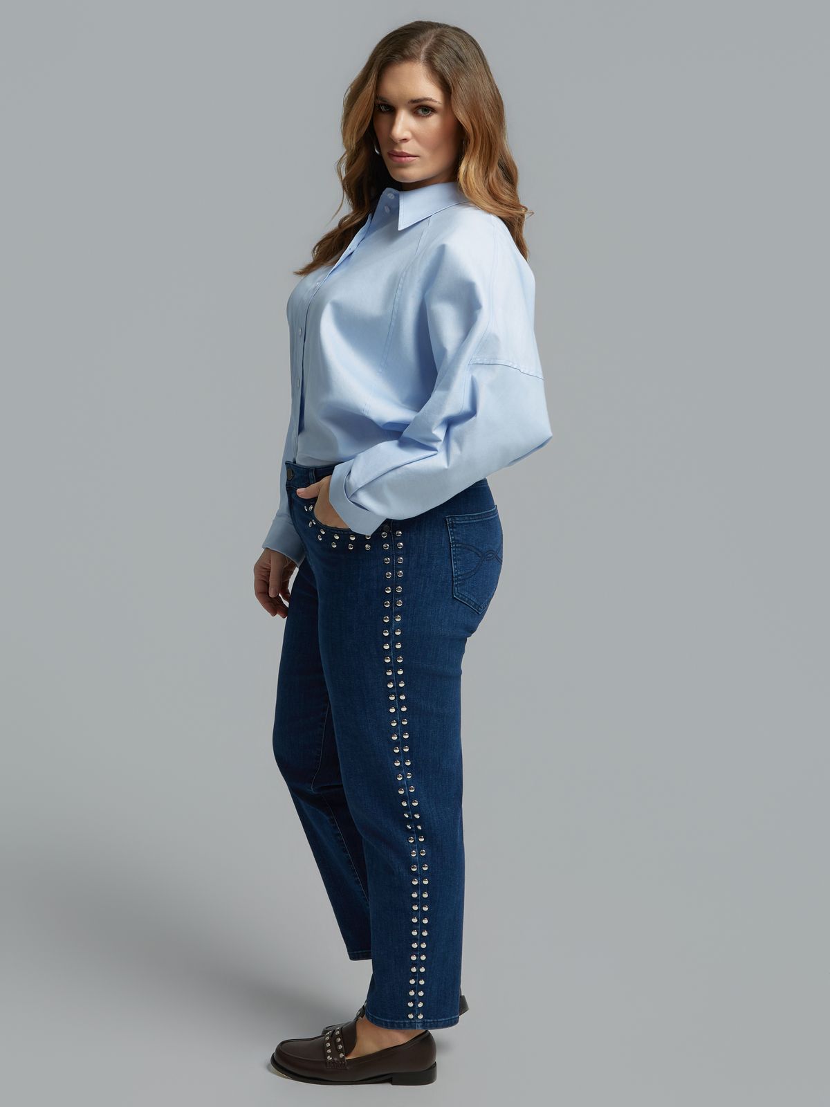 Straight-leg jeans with stud detailing