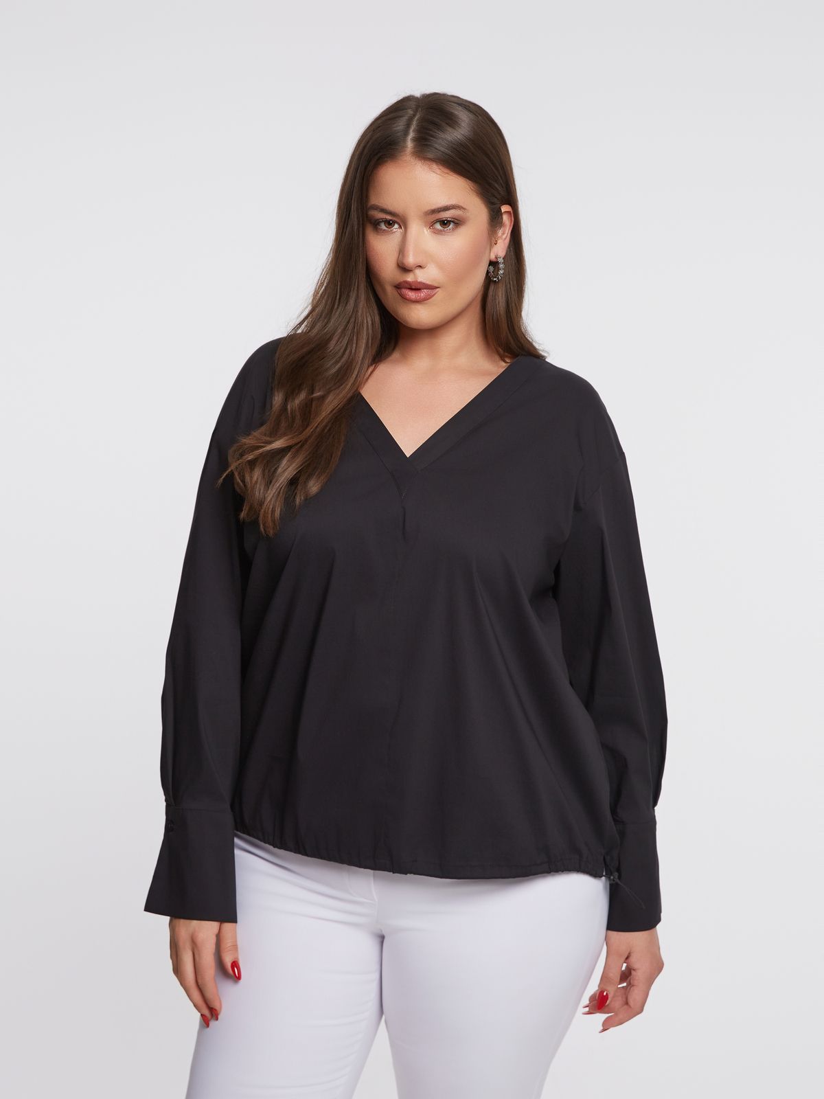 Stretch poplin V-neck long sleeve blouse