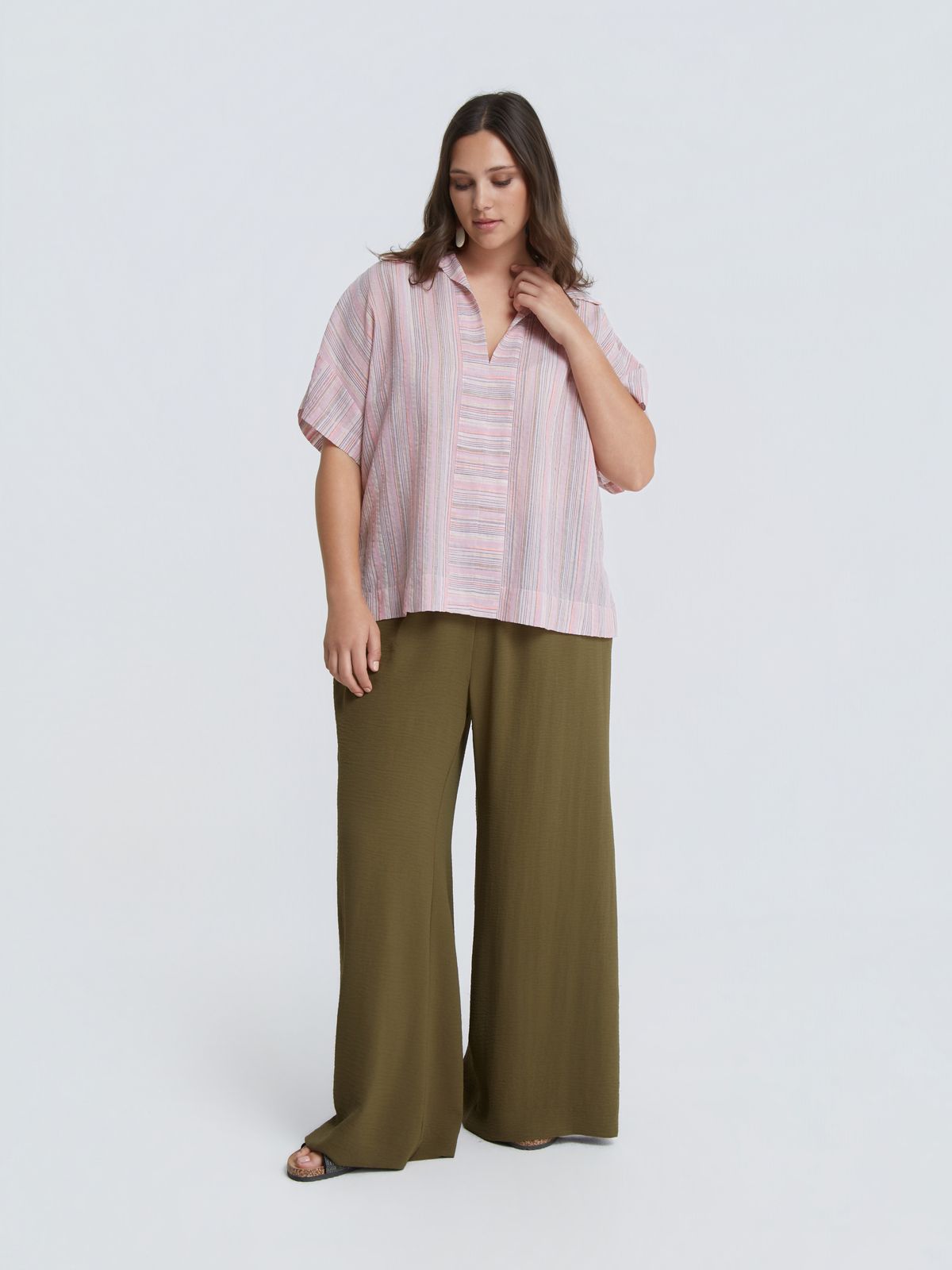 Striped cotton-linen blouse