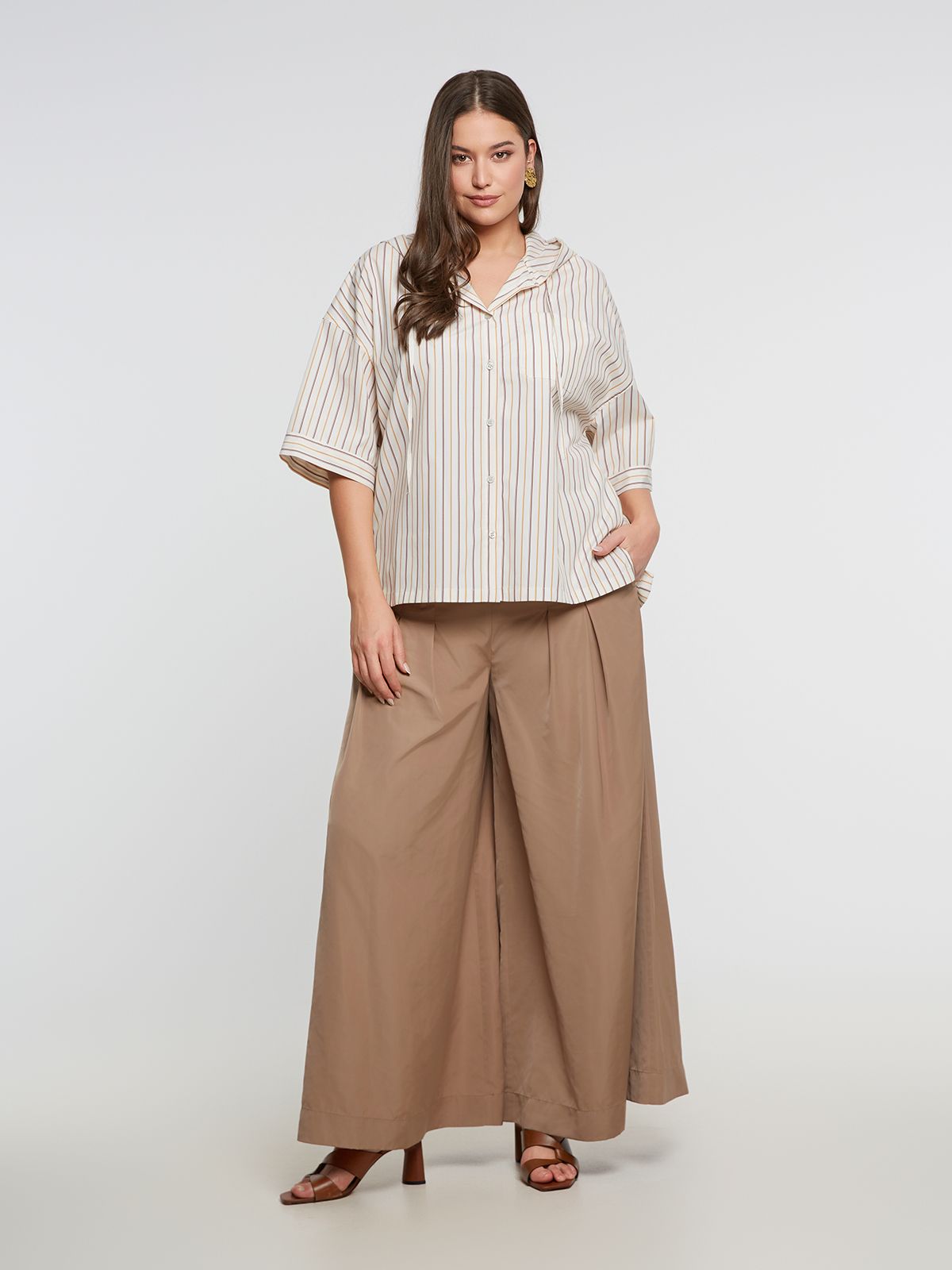 Striped short-sleeve hooded shirt