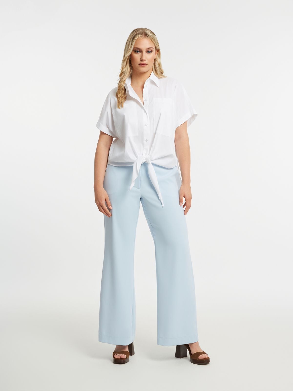 Tailored wide-leg trousers