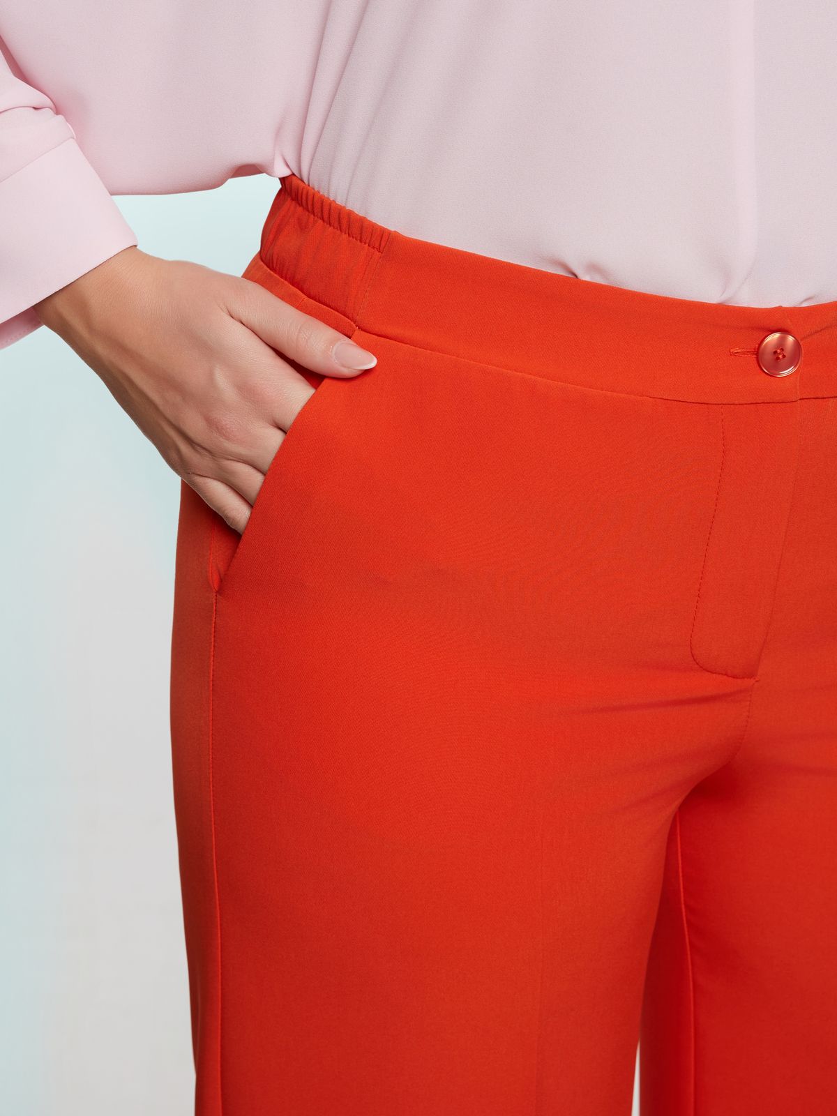 Tailored wide-leg trousers