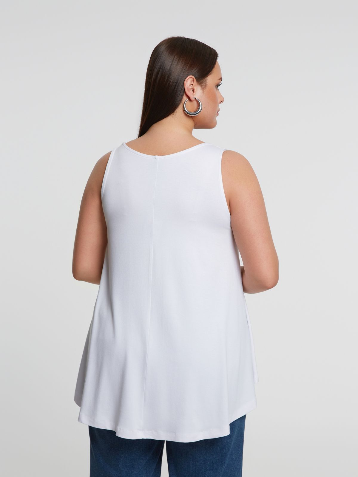 Viscose curve hem V top
