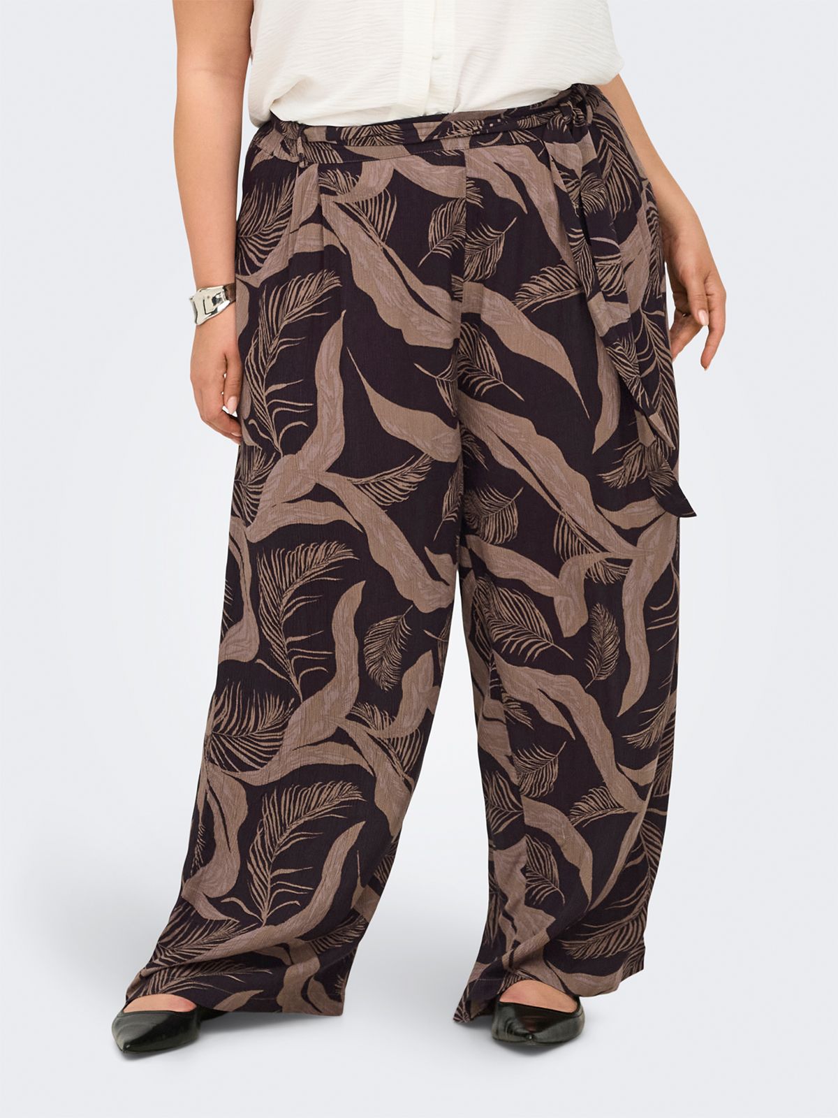 Carvilma regular fit trousers