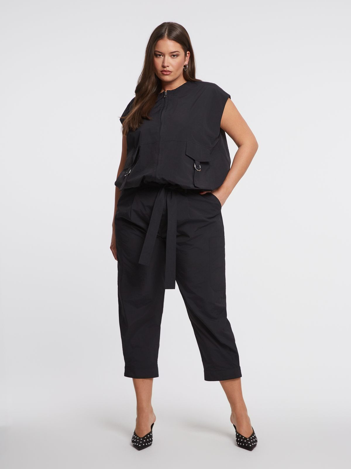Utility tapered trousers with belt