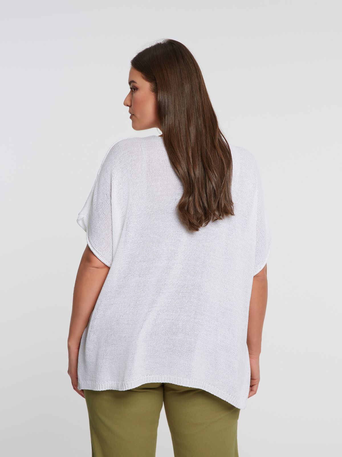 V-neck knit top with front detailing