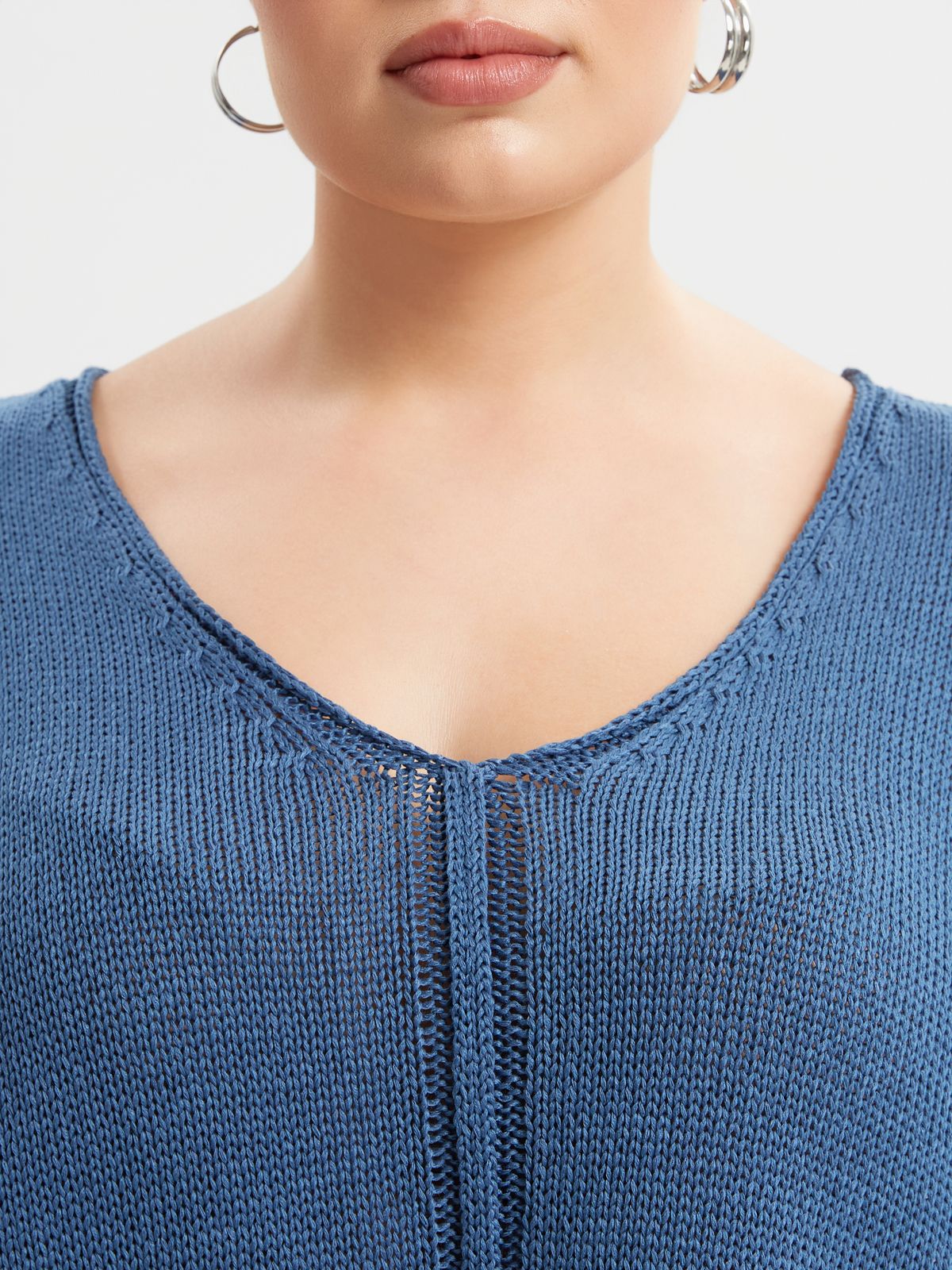 V-neck knit top with front detailing