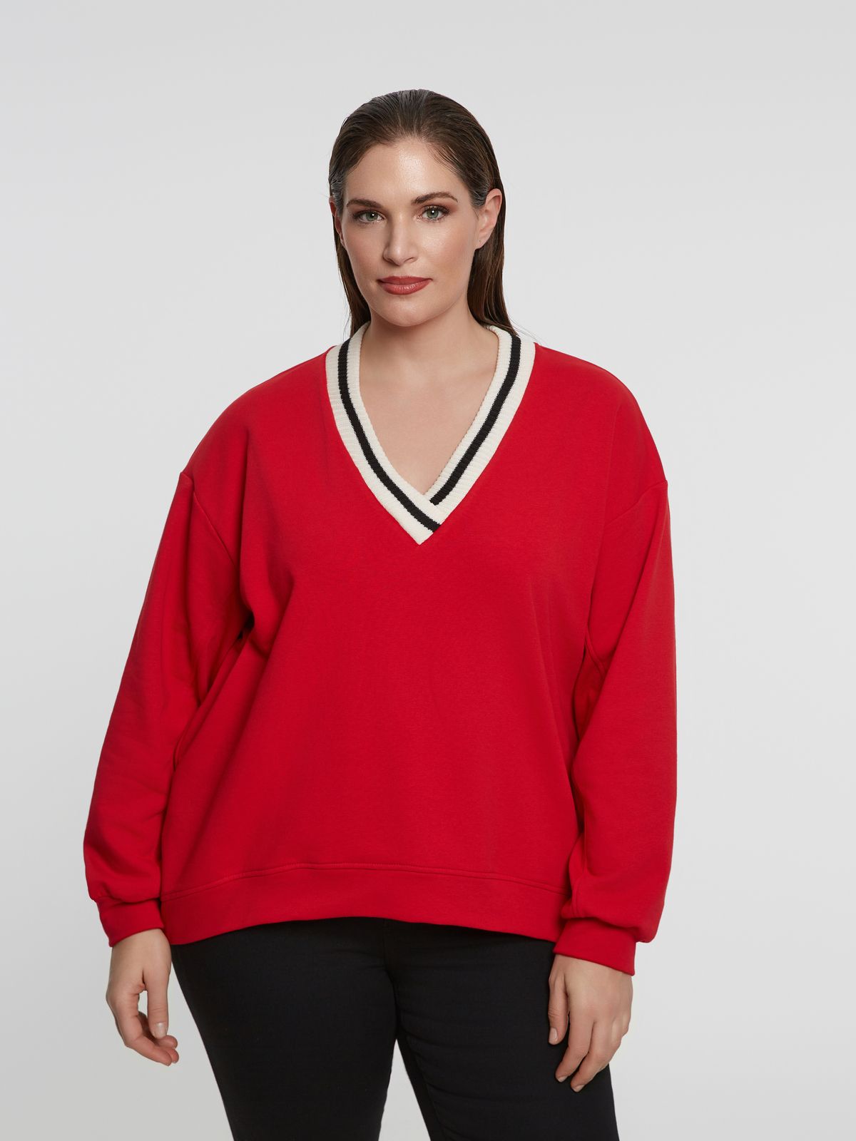 V-neck sweatshirt with contrasting trim